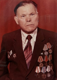 Иванов Илья Иванович