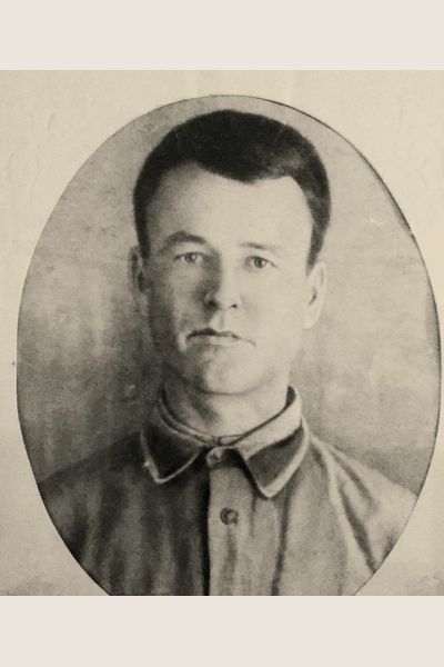 Петров Михаил Петрович