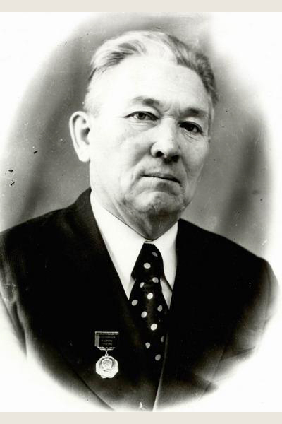 Тихонов (Ялгир) Пётр Алексеевич