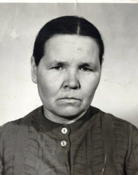 Степанова Елена Яковлевна