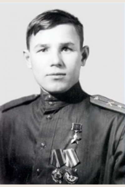 Харитонов Василий Дмитриевич